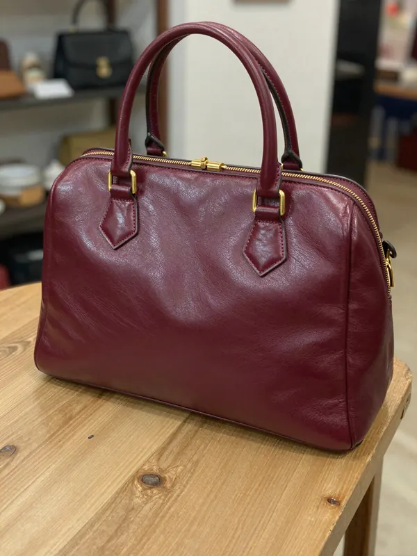 Cartera de cuero bordó, talle Única